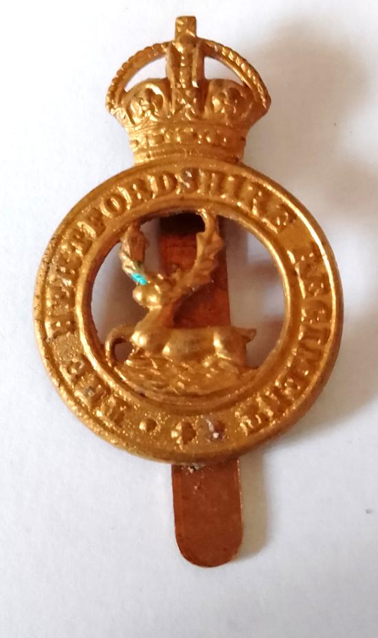 WW2 Period Hertfordshire Regiment Badge