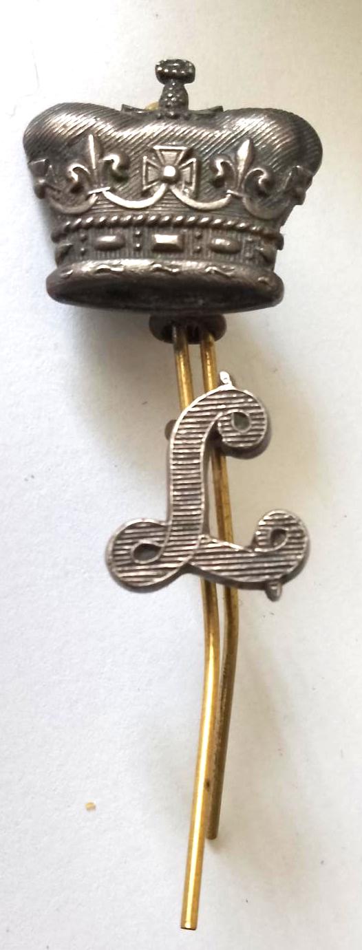 Seaforth / Queens Own Highlanders Officer /NCO Cap Insignia {Part}